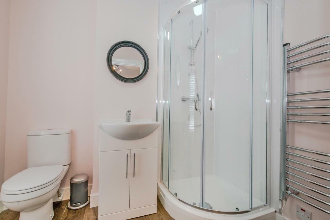 Cannock Hotel Apartments Luaran gambar