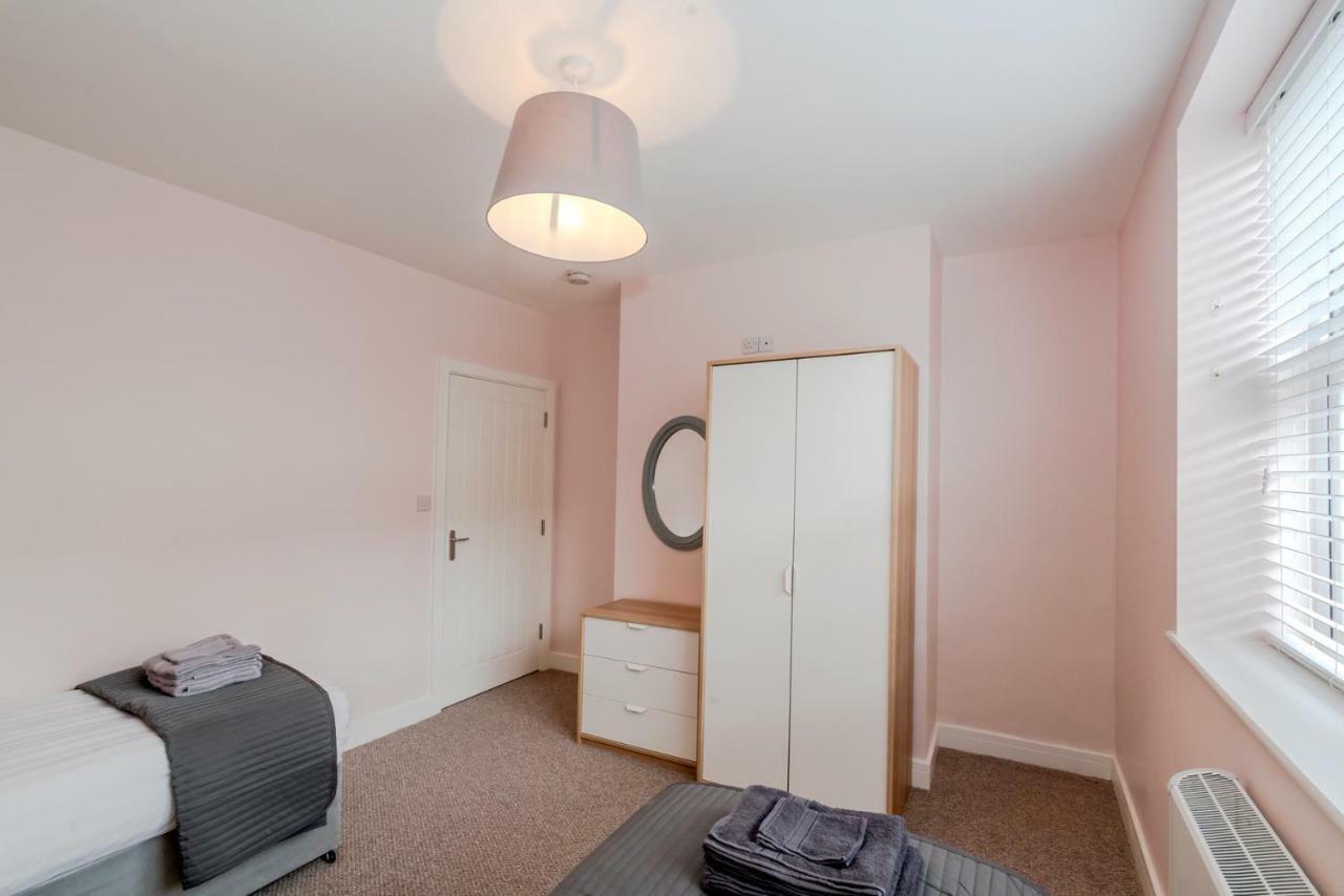 Cannock Hotel Apartments Luaran gambar