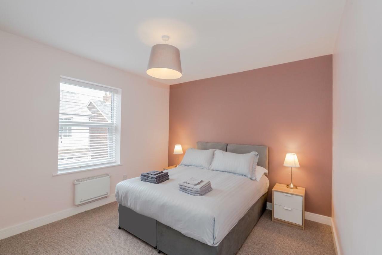 Cannock Hotel Apartments Luaran gambar