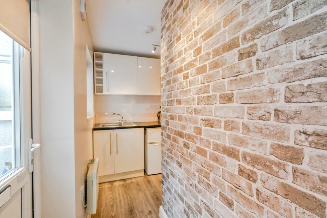 Cannock Hotel Apartments Luaran gambar