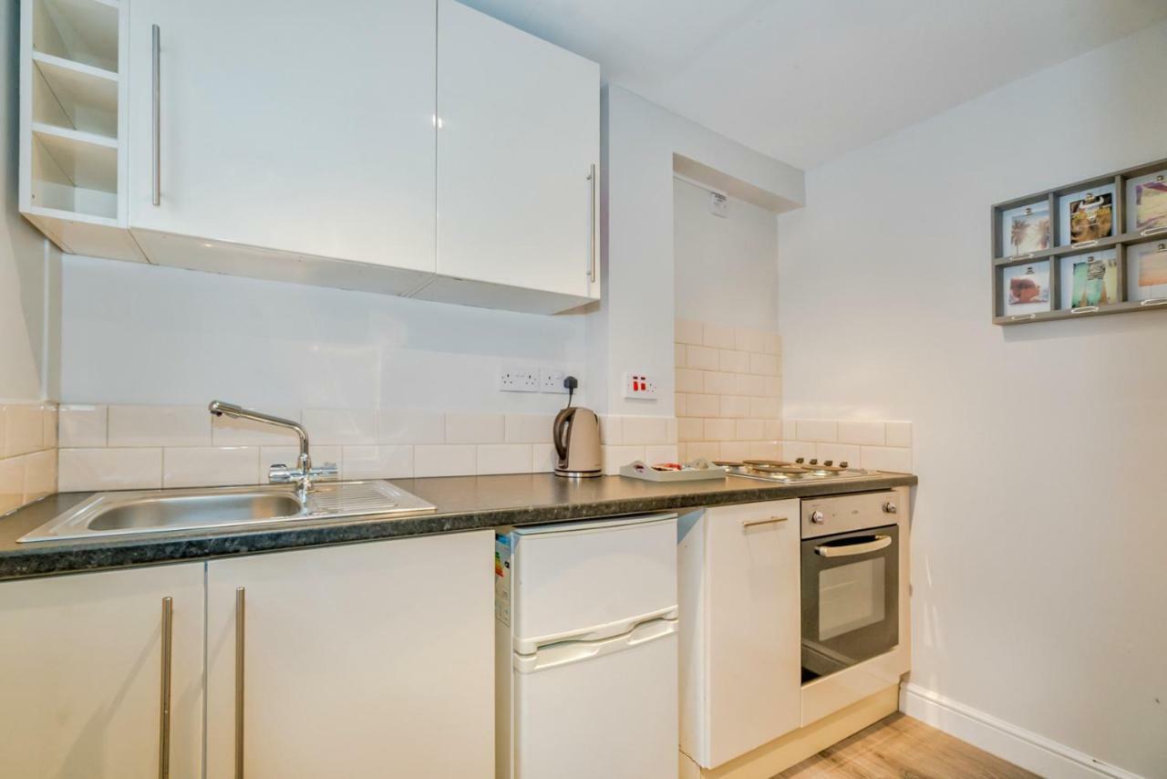 Cannock Hotel Apartments Luaran gambar